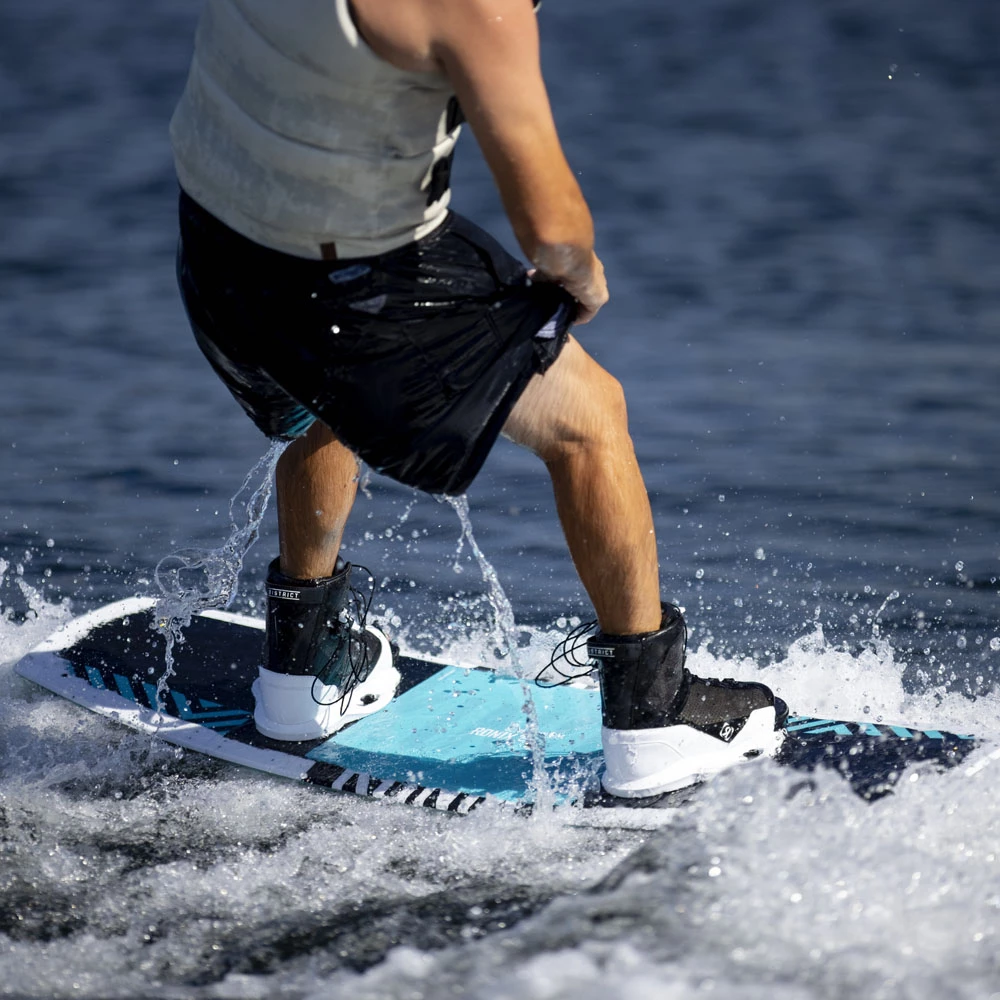 Ronix District Modello 150 Wakeboard 4 Ronix District Modello 150 Wakeboard – Image 2