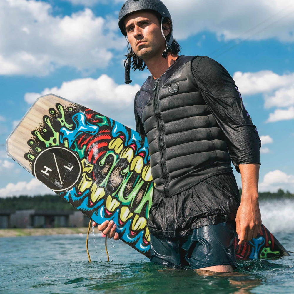 Hyperlite Ensemble De Wakeboard Union 138 Cm Et Chausses Team 6 Hyperlite Ensemble De Wakeboard Union 138 Cm Et Chausses Team – Image 4