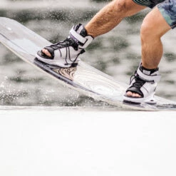 Liquid Force FLX 147cm Wakeboard 9 Liquid Force FLX 147cm Wakeboard -WORLD NAUTIC CENTER Soldes lf2215078 3 0