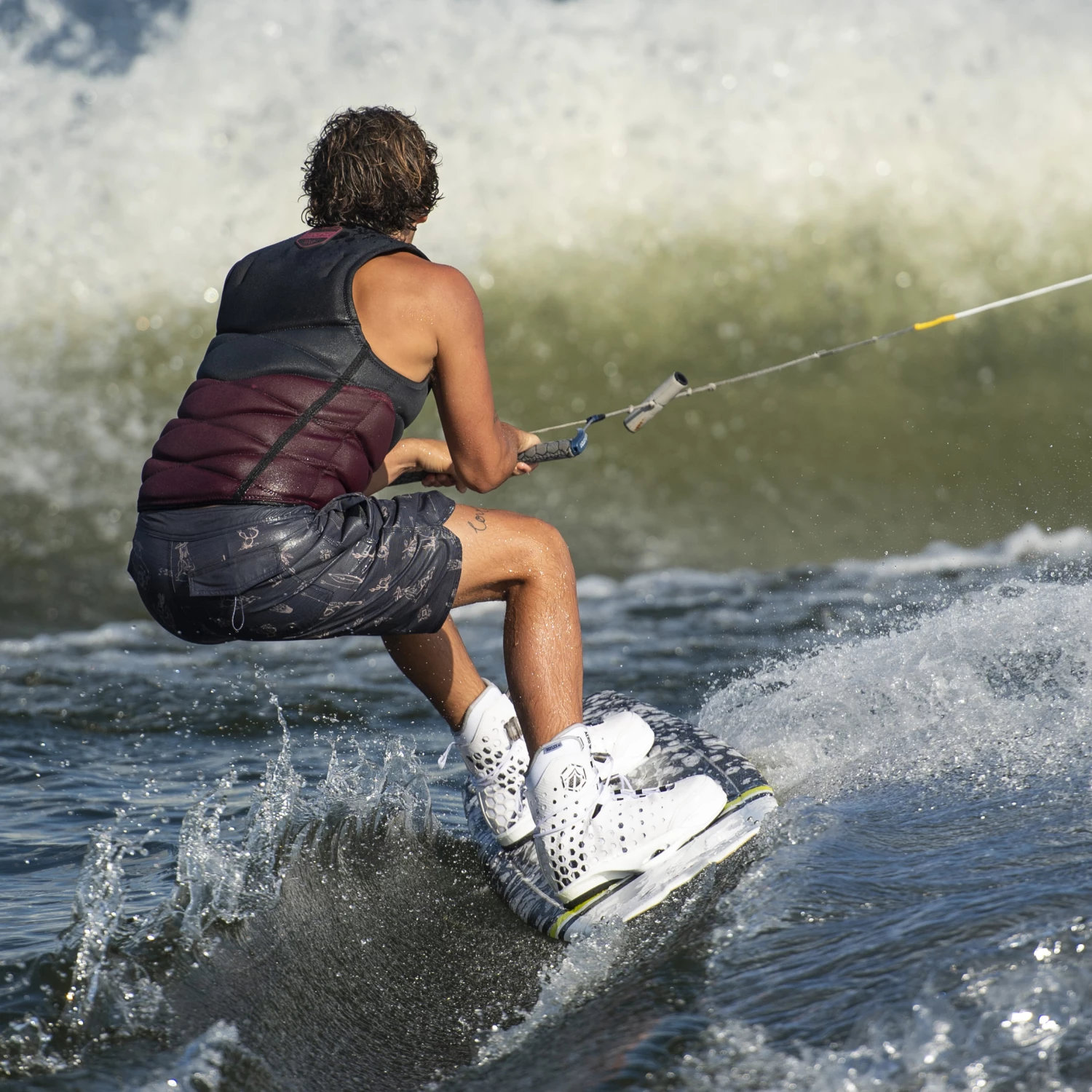 Liquid Force AERO 6X Chausses De Wakeboard Blanches 6 Liquid Force AERO 6X Chausses De Wakeboard Blanches – Image 4